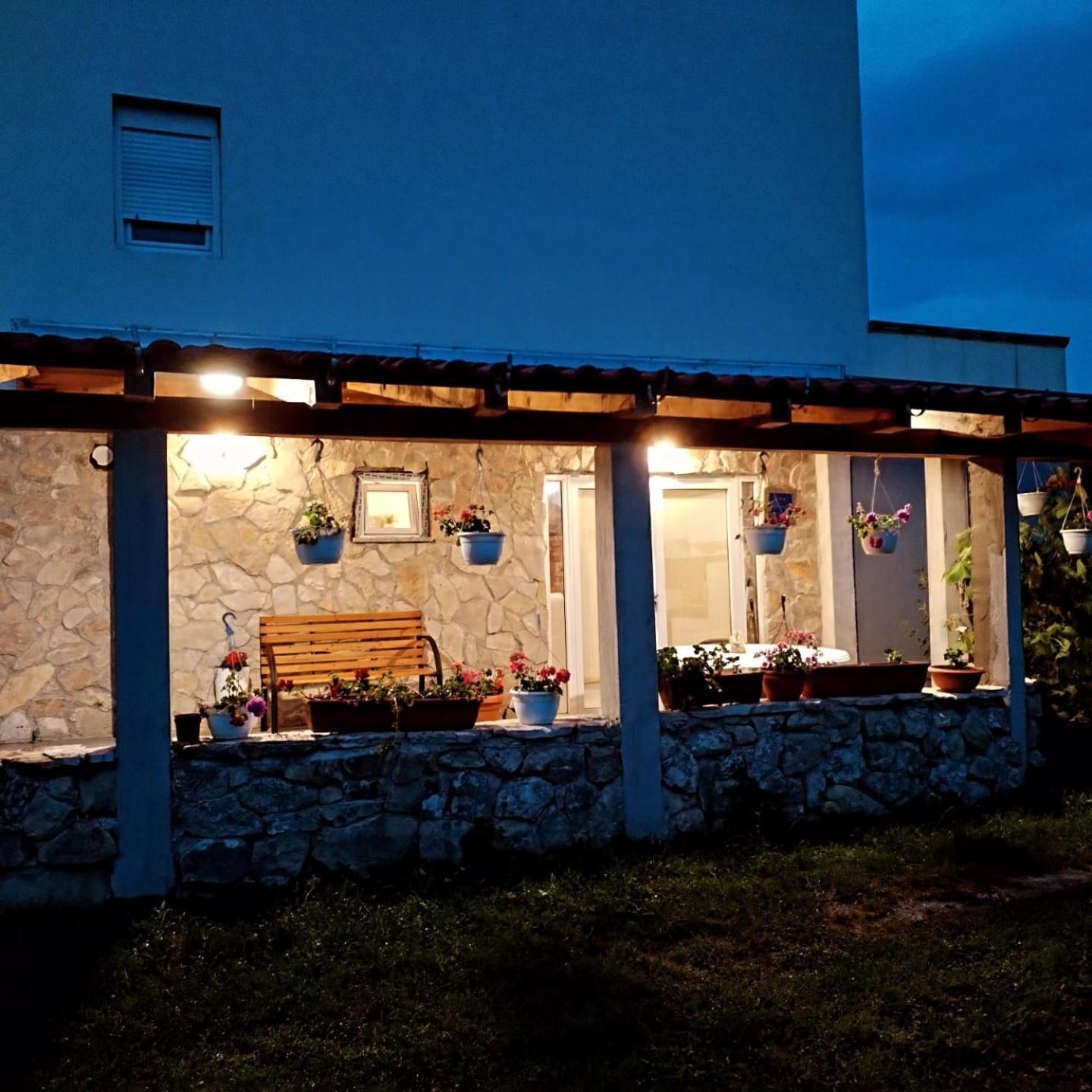 Mare Apartment *